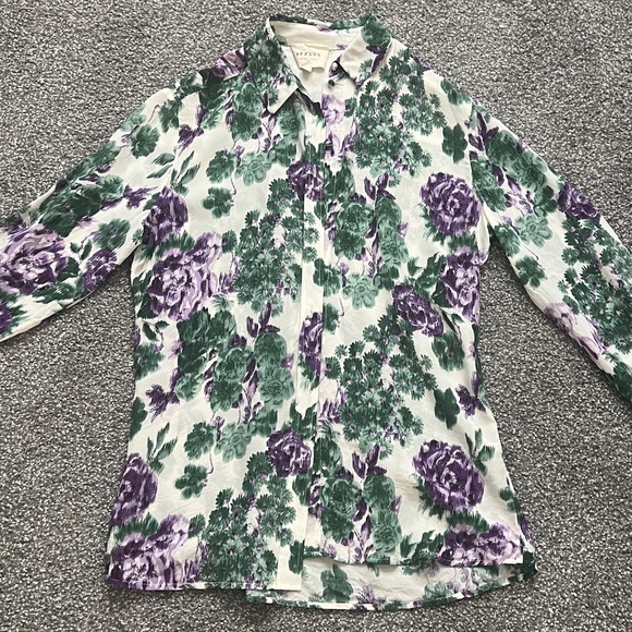 Sézane Ann Shirt - Maxi purple flowers - Silk - Picture 2 of 8